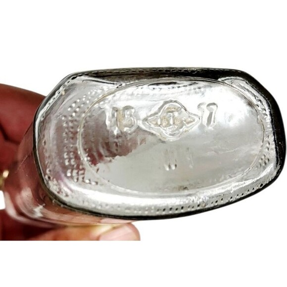 VTG MCM Cowley's Original Rat & Mouse Embossed Gothic Steampunk 2 Glass Bottles - Picture 13 of 13